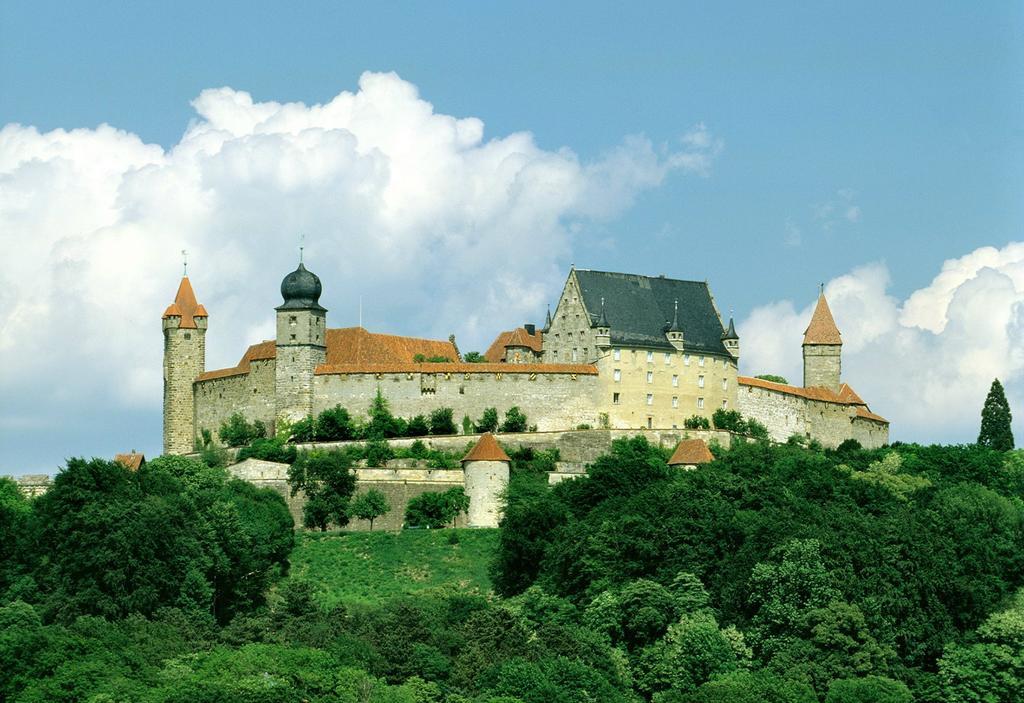 Kurhotel Bad Rodach an der ThermeNatur Exterior foto